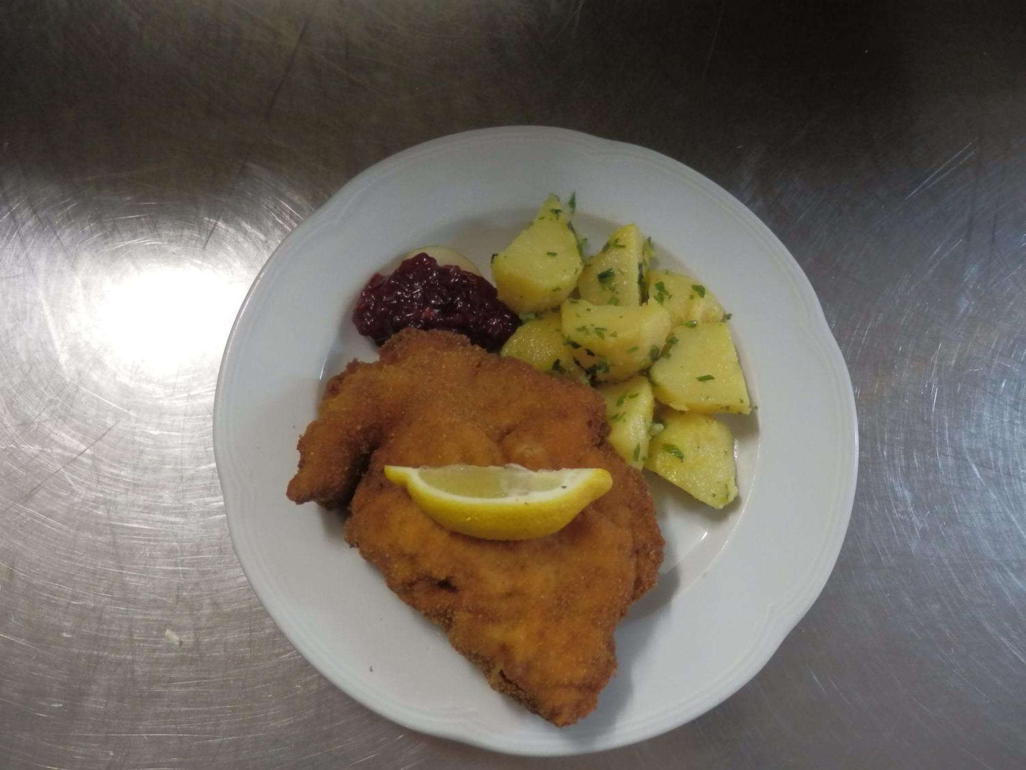 Kronenwirt Gurk Esterno foto